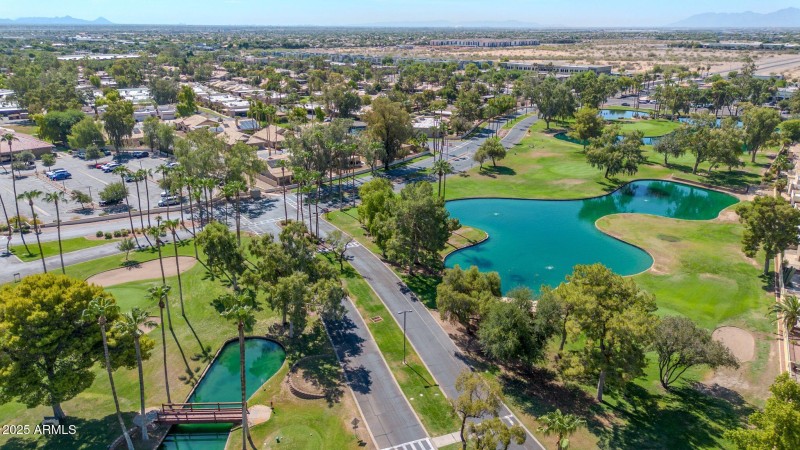 14300 W Bell Rd Community-9