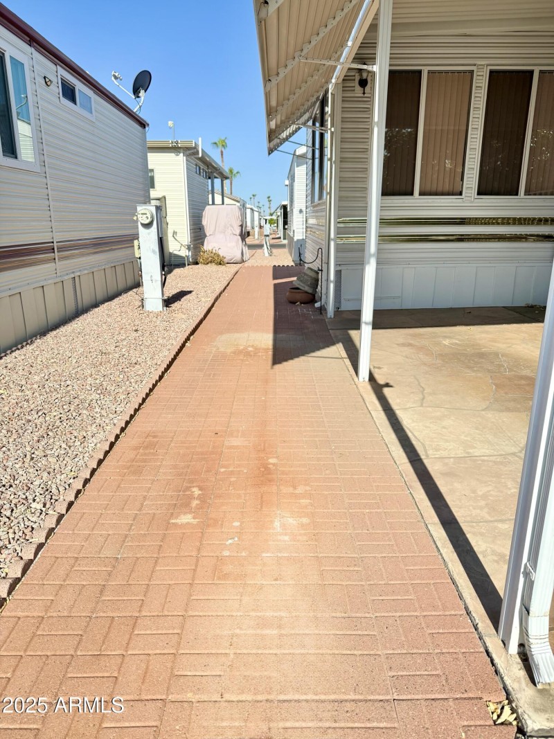 7750 E Broadway Rd #330