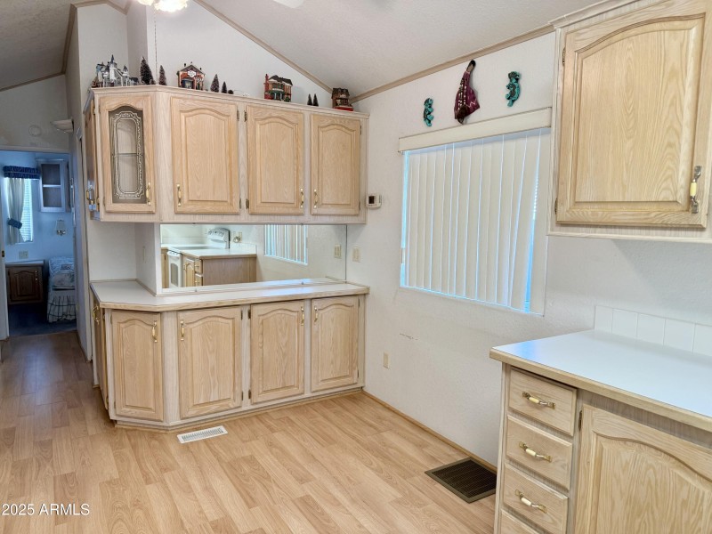 7750 E Broadway Rd #330