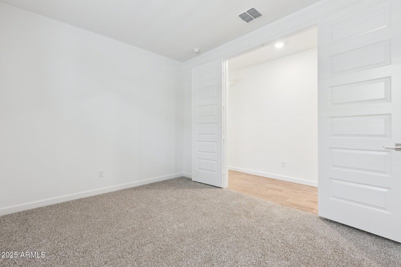 23-web-or-mls-17824-w-vogel-ave-lot-165-