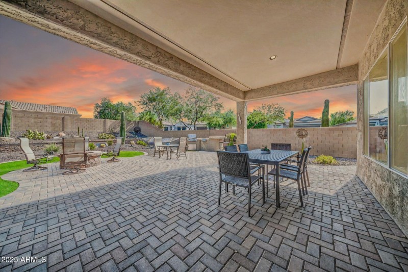 mls_1526 W Molly Ln VT 5