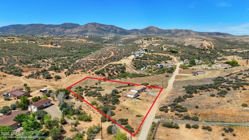 31-Aerial (4) Lot Lines