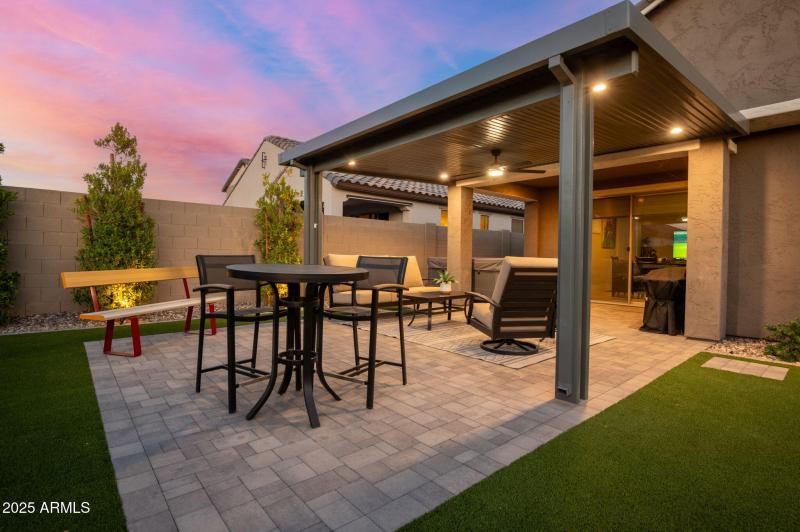 54-web-or-mls-9638 E Spiral Ave-53