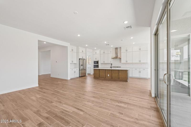 5-web-or-mls-E Twin Acres Dr-S0708-005