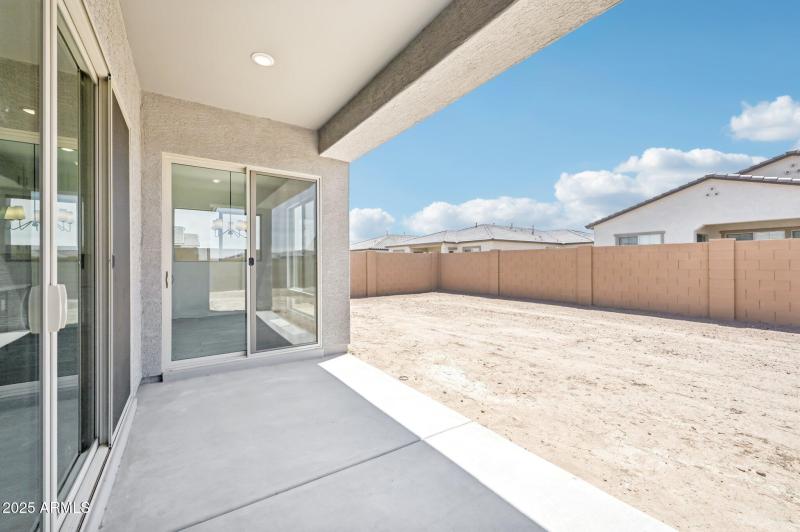 33-web-or-mls-E Twin Acres Dr-S0708-033