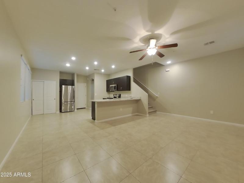 1_pc_h9aD8JD0pi_oaJvG7boIk_layout_0