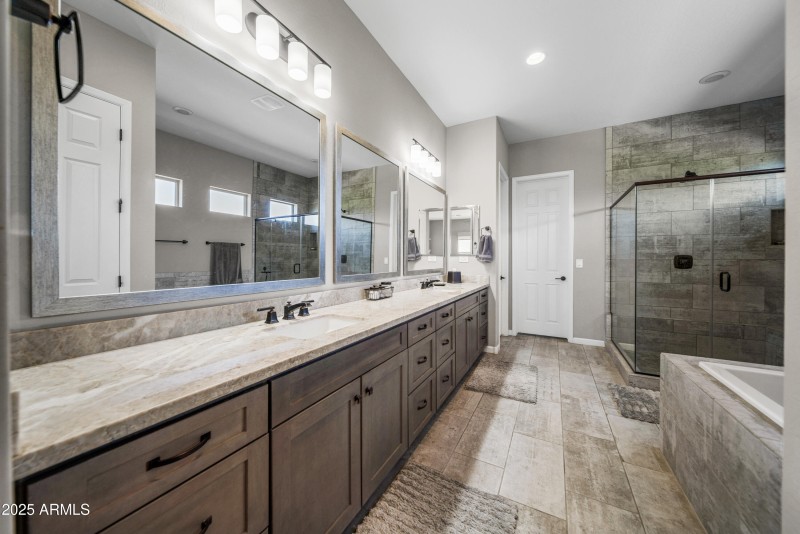 3757 Goldfield Court Wickenburg 00047