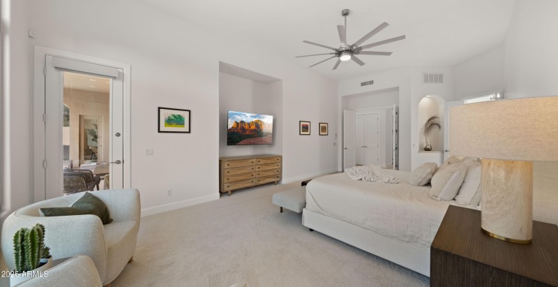 Light-Filled Primary Suite