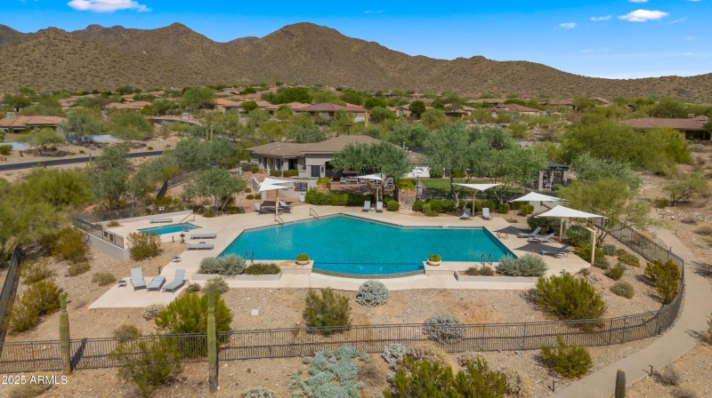 Resort-Style Community Club & Pool