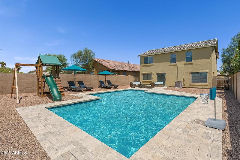 ChatGPT Image Aug 7, 2025, 03_06_25 PM