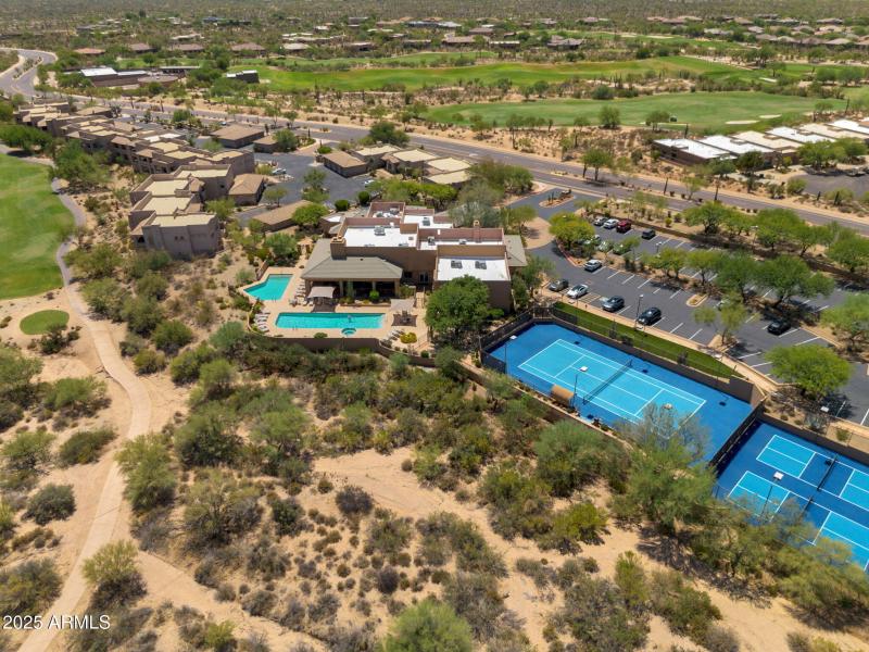 109-web-or-mls-CommunityDrone-04