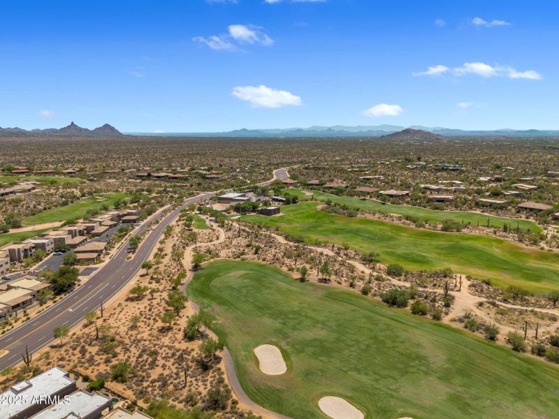 118-web-or-mls-CommunityDrone-13