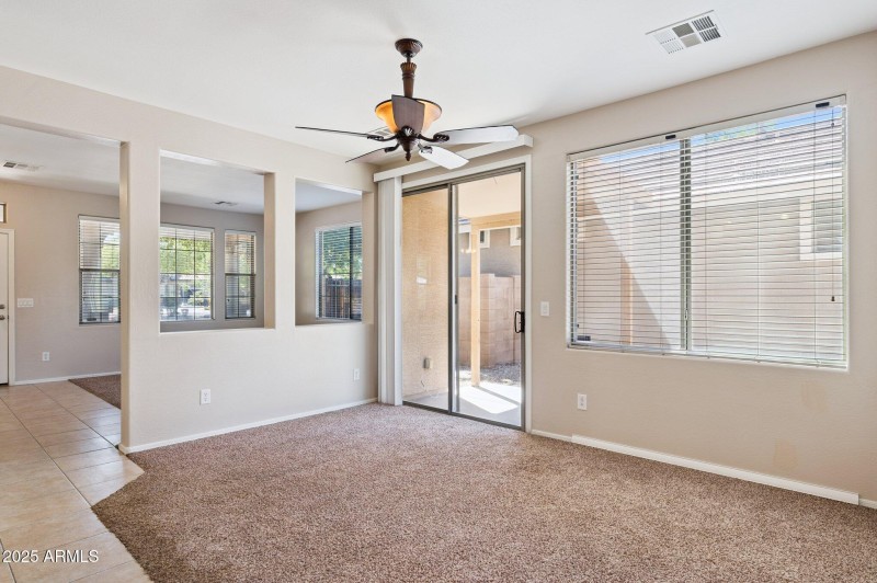 8-web-or-mls-3660-e-hyatt-ln