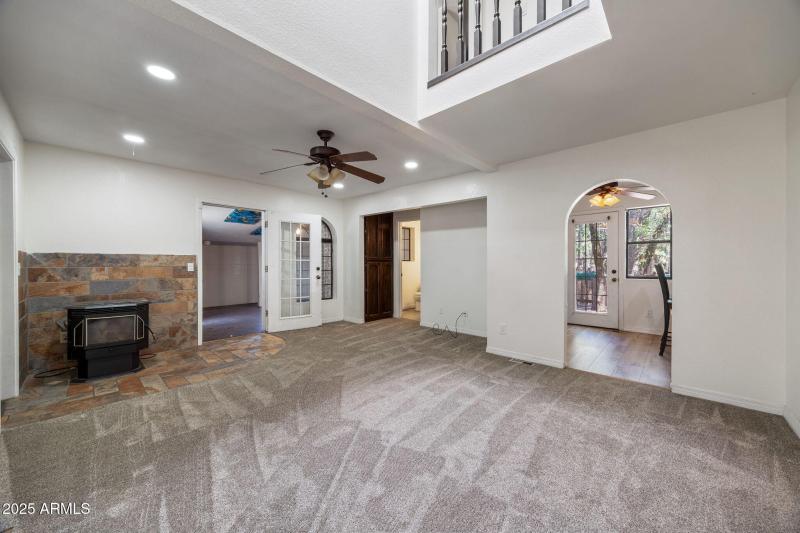 5460KnottinghamLn-WagonWheel-AZ-10