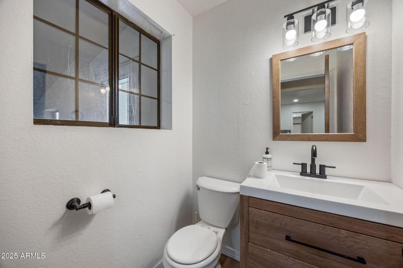 5460KnottinghamLn-WagonWheel-AZ-16