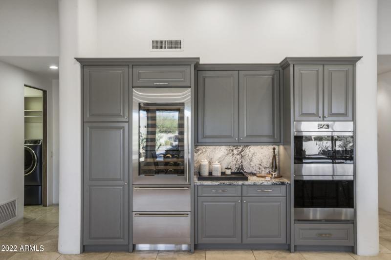 Stunning Chef's Kitchen