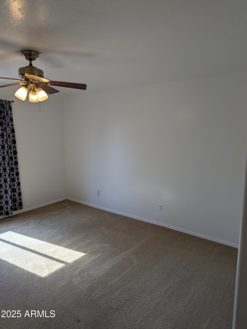 PXL_20250807_225858895