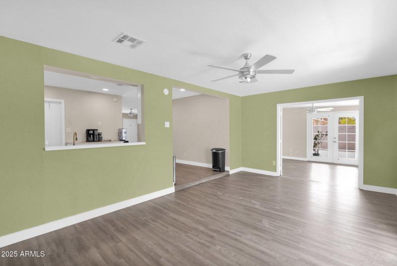 26-web-or-mls-P1268728