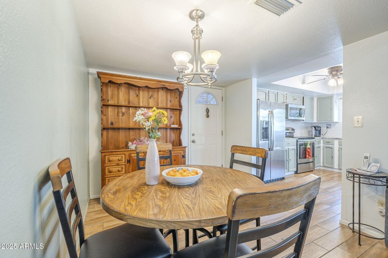 13-web-or-mls-Via De La Luna-13