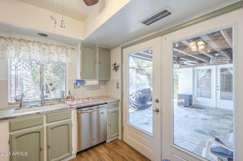 17-web-or-mls-Via De La Luna-17