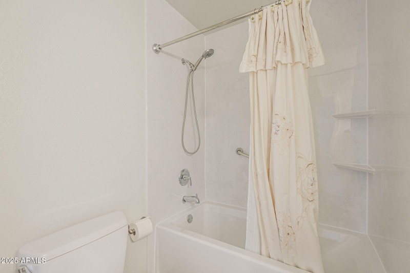 37-web-or-mls-Via De La Luna-37