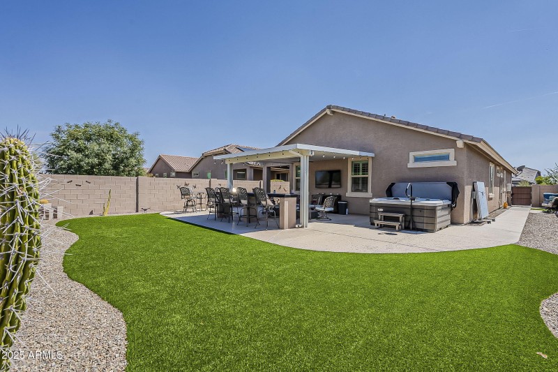 Entainer's delight backyard!