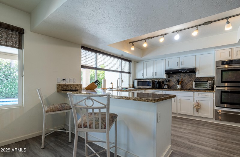 4401 E Cortez ST, Phoenix, AZ 85028 11