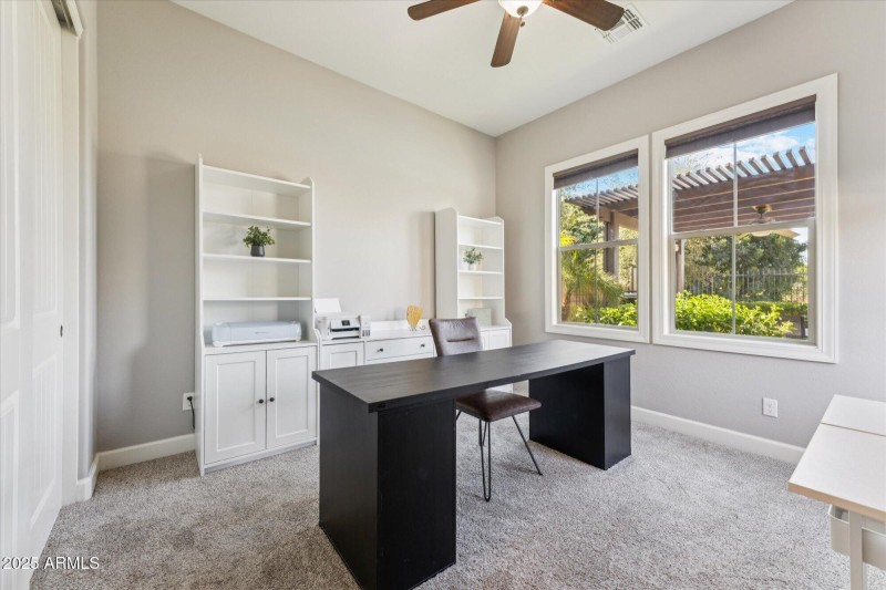 Bedroom 5/Hobby Room