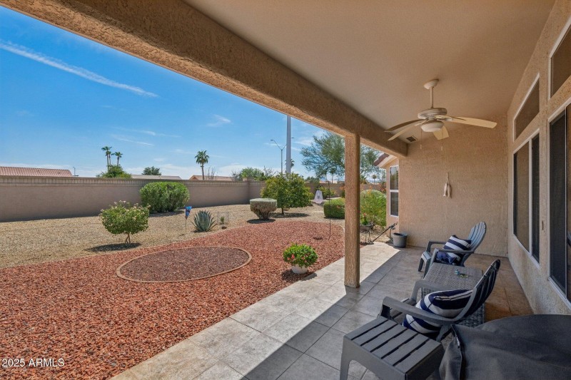 28-web-or-mls-W Sky Hawk Dr-S0708-028