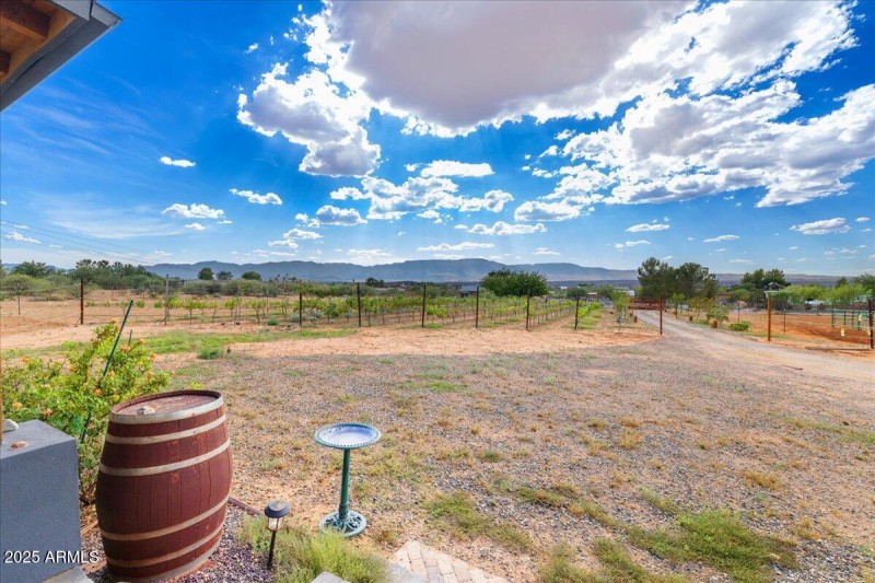 32-Back ExteriorBack Exterior