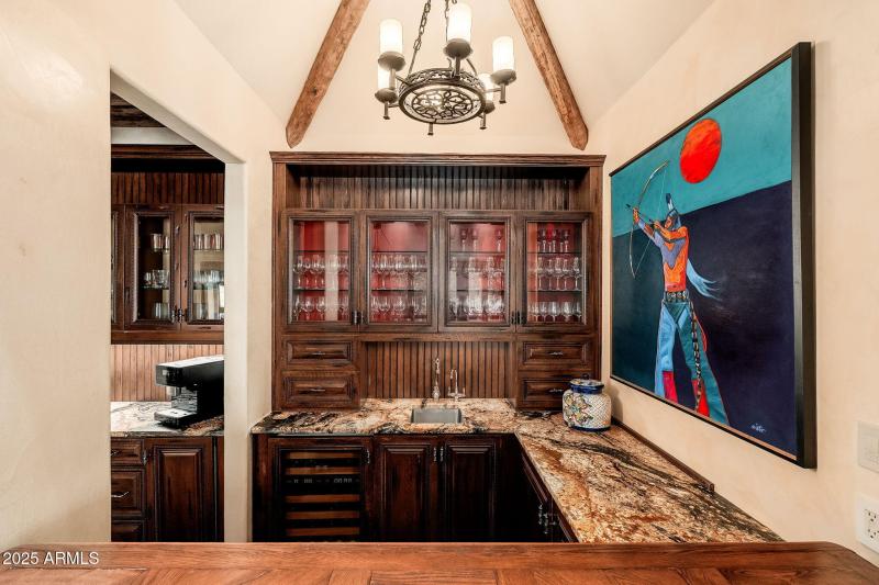 Buttler pantry / Bar