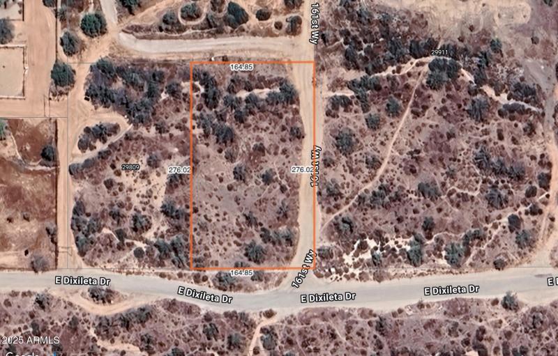 E Dixileta Drive) No address on the Land