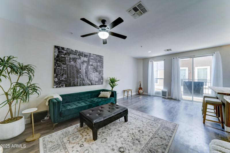 North-Phoenix-Epic-Townhome-13