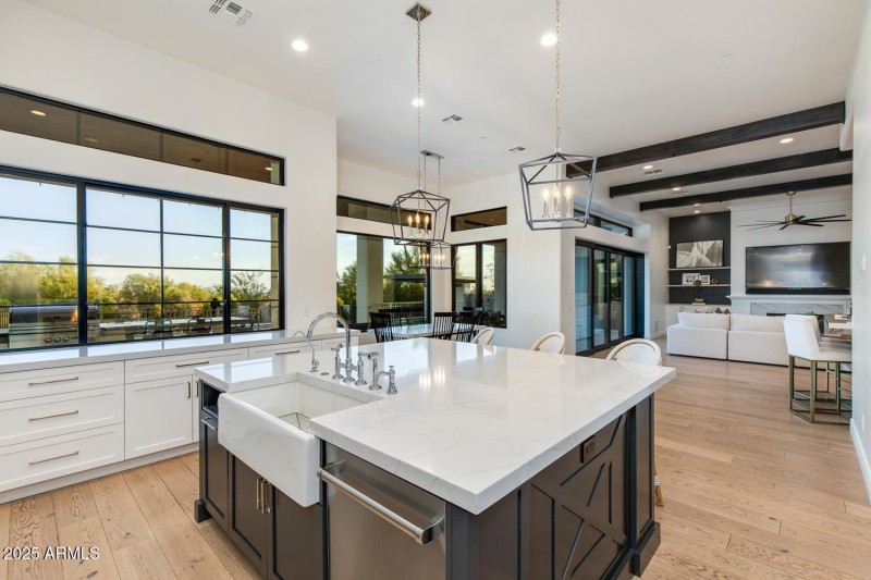 Tons of Natural Light