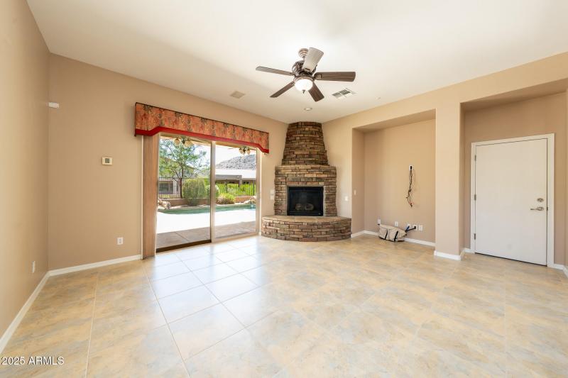 DSC01112-Enhanced-NR