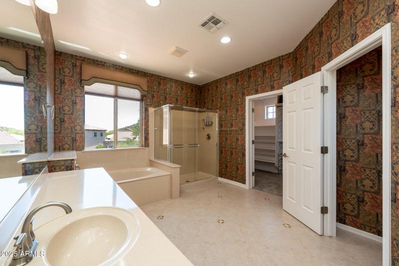 DSC01144-Enhanced-NR