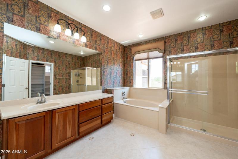 DSC01153-Enhanced-NR