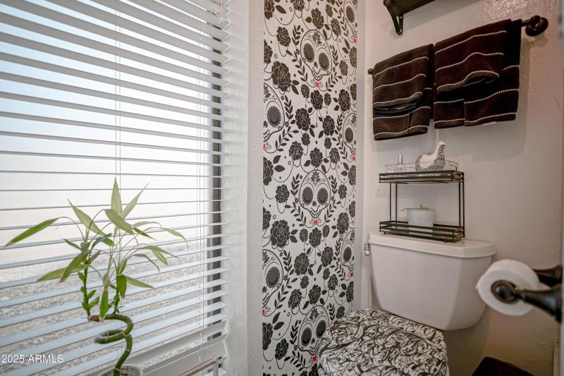 702 E Coral Gables Dr X-6