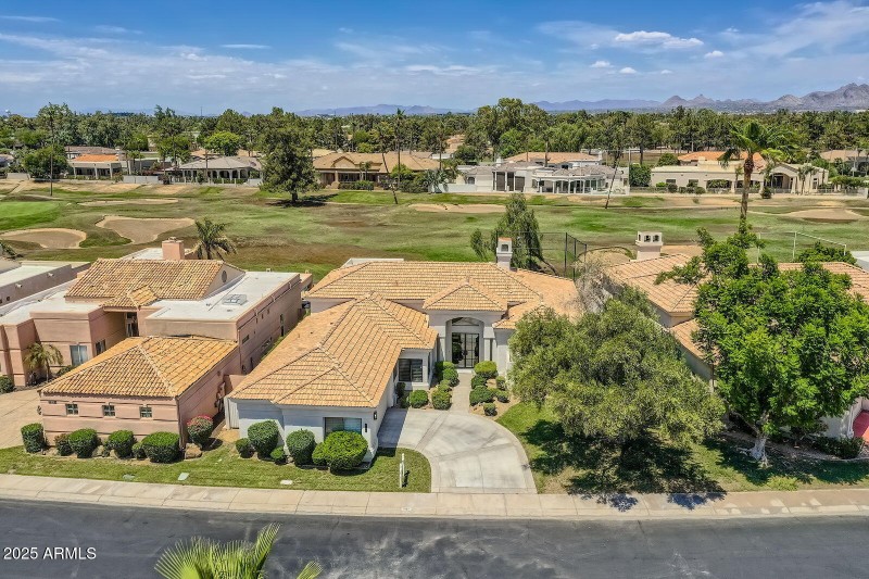 044 - 08 Exterior Front