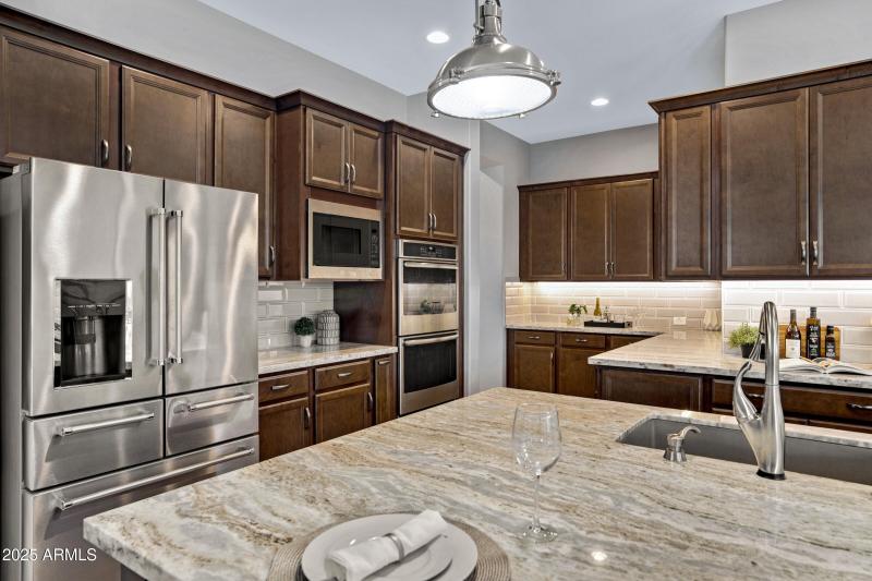 2027 E La Costa Ct-21