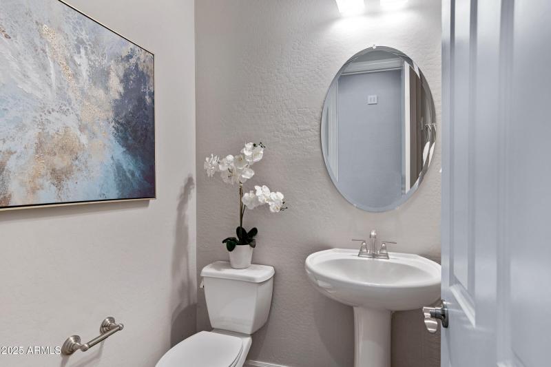 2027 E La Costa Ct-39