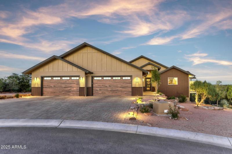 1E0A2893_4_5_6_7_8 copy 3