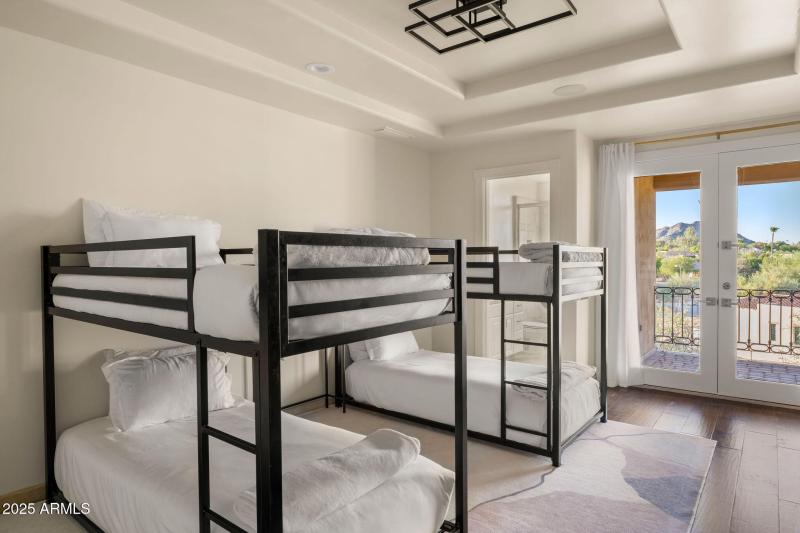 Zack-ValleyVista2827