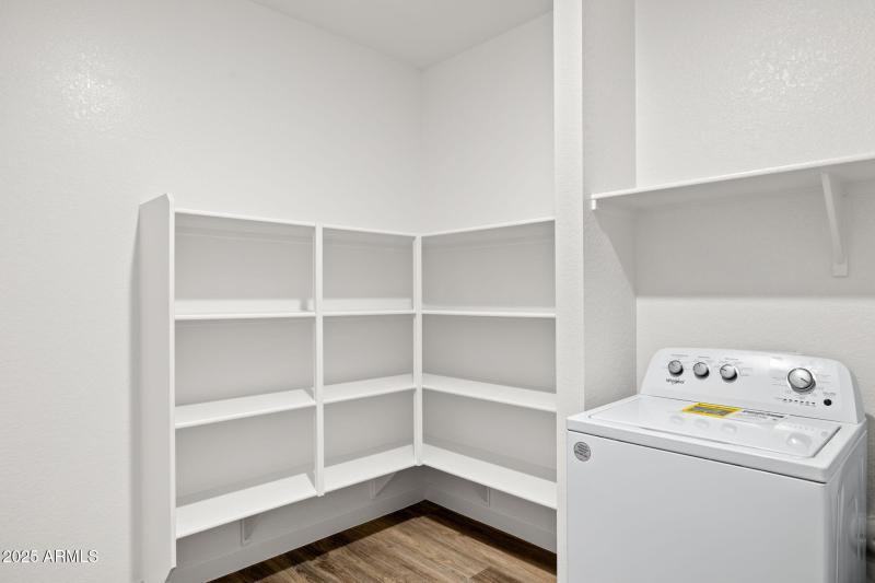 44-web-or-mls-17713-w-eva-st-lot-3-zanje