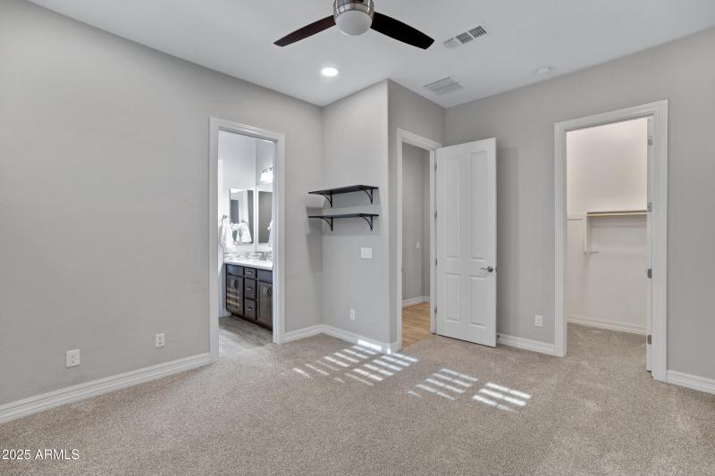 2027 E La Costa Ct-30