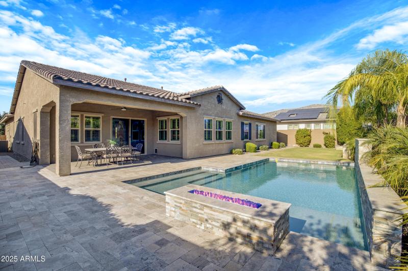 2027 E La Costa Ct-63