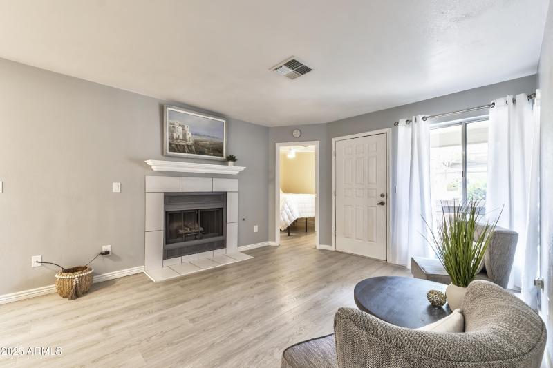 Shoshone Interior - 04