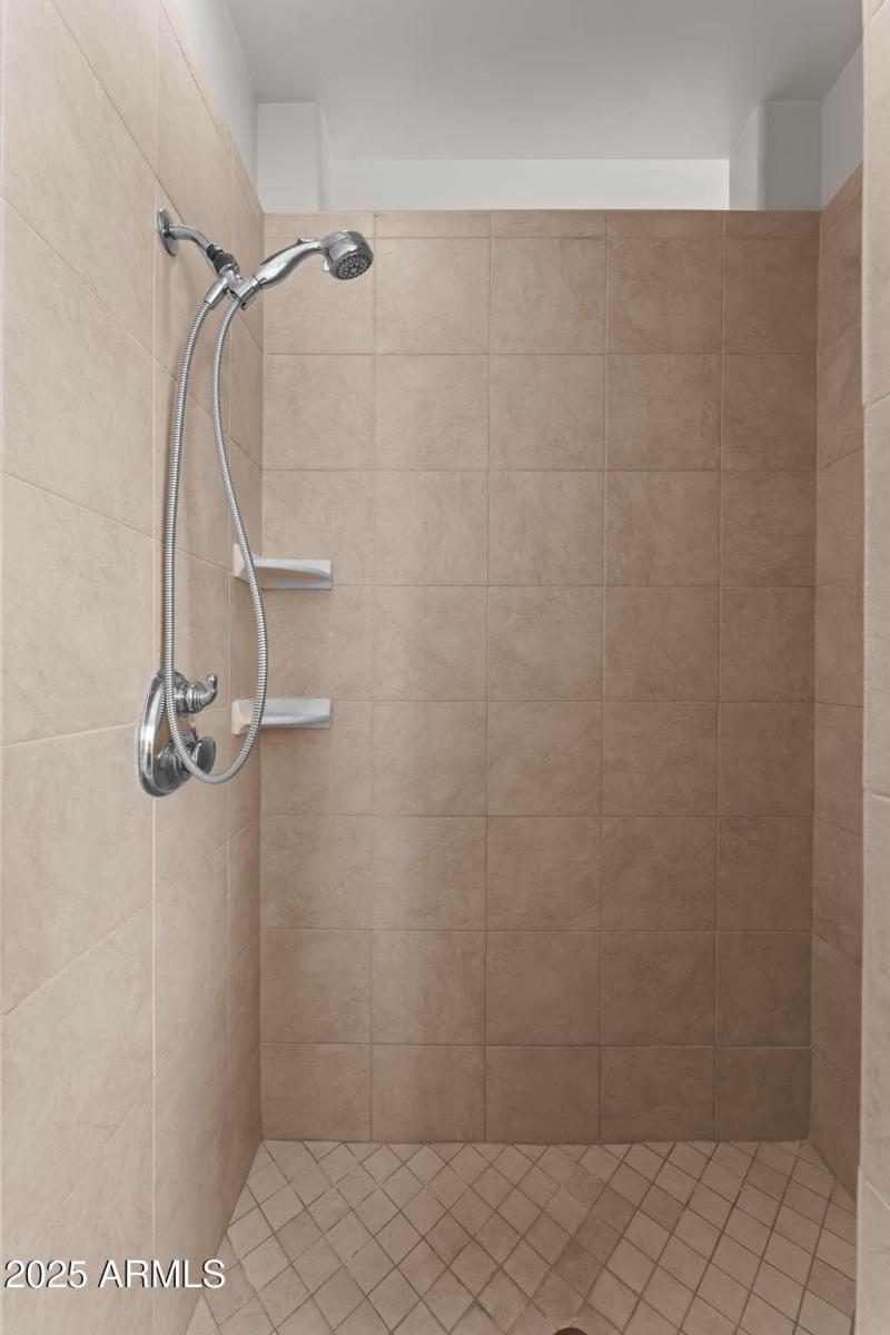 44-web-or-mls-DSC09711