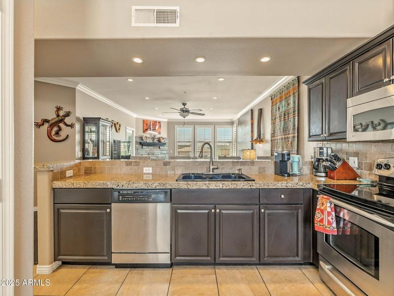 11-web-or-mls-76th-11