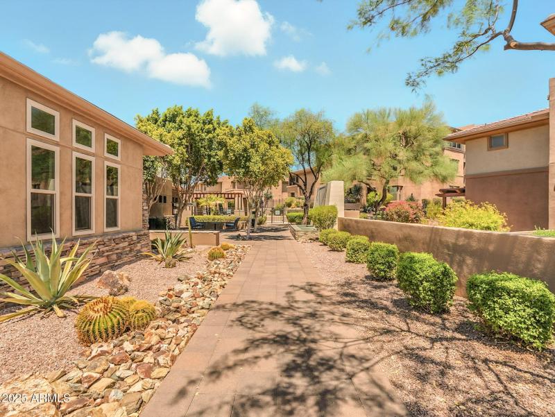 37-web-or-mls-76th-37